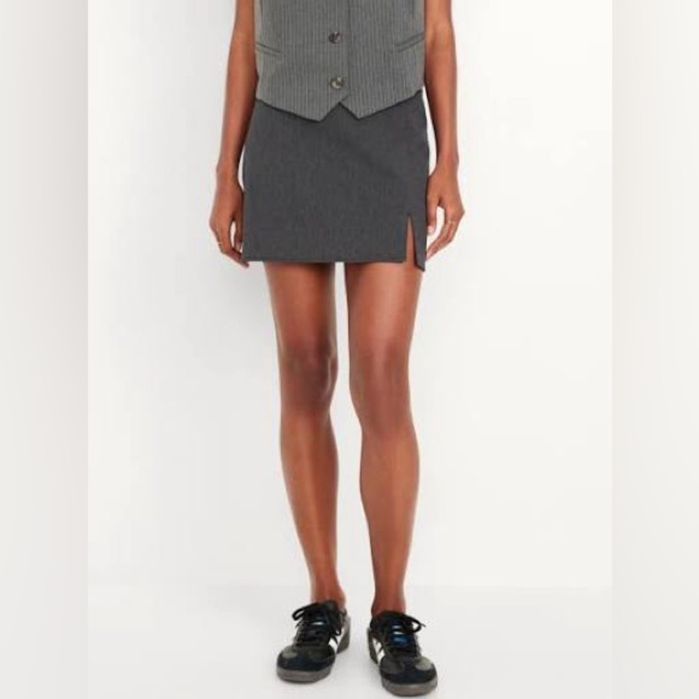 NWT Mini Pixie Skirt